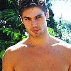 Veja esse e outros ensaios no http://www.my.opera.com/theboyv02