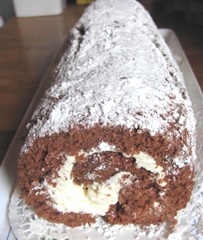 chocolate roll end cut2 chocolate roll end cut2