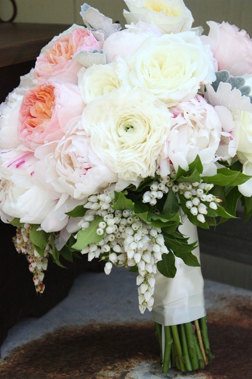 [bridal-bouquet-blush-floral.jpg]