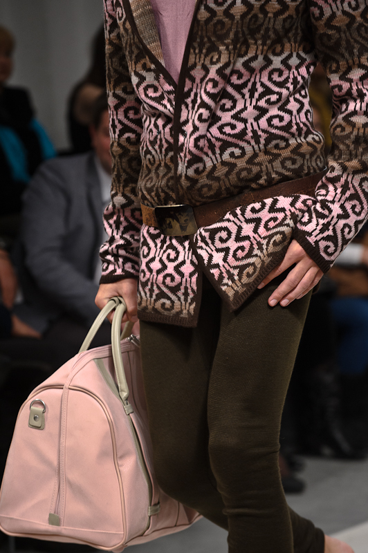 Soboleva & Vronskaya, UFW, SS 2012 Фото Сергея Черникова