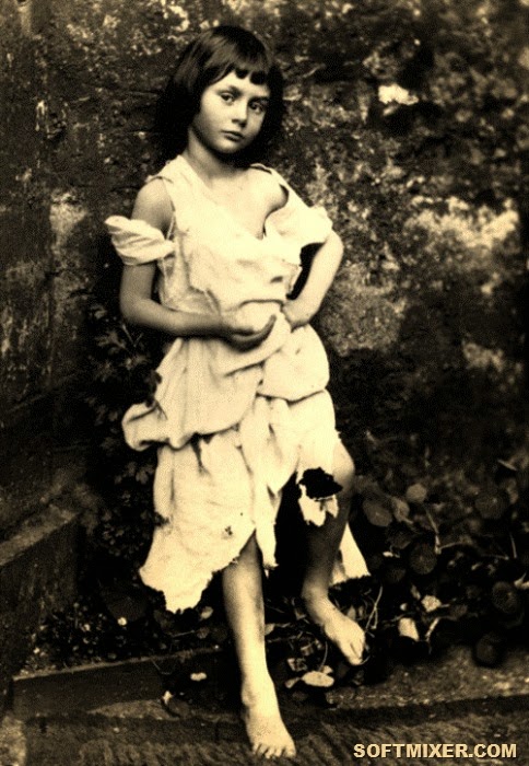 [alice-p-liddell-as-the-beggar-maid%5B6%5D.jpg]