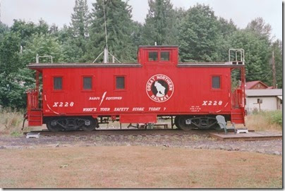 259159410 Great Northern Caboose X228 in Skykomish in 2002