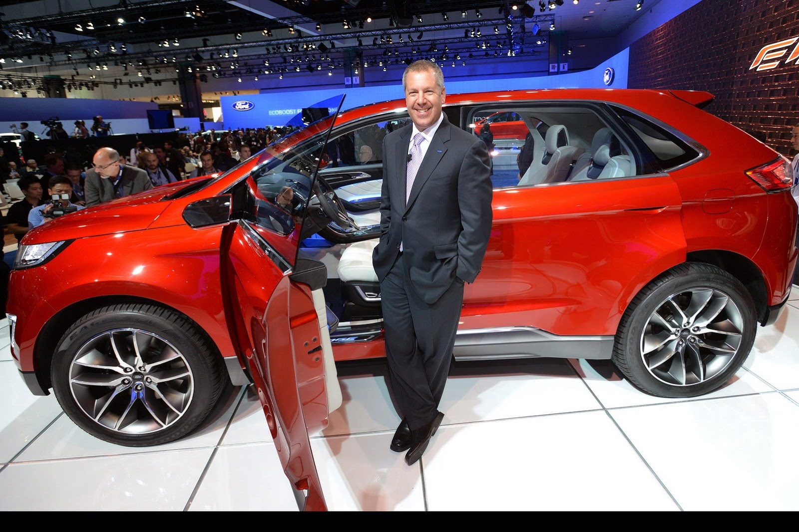 [2015-Ford-Edge-Concept-16%255B2%255D.jpg]