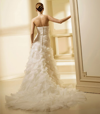 Modelo Macarena - Colección Ruffles - La Sposa 2008
