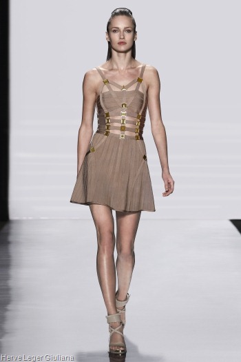 [Herve-Leger-Giuliana8.jpg]
