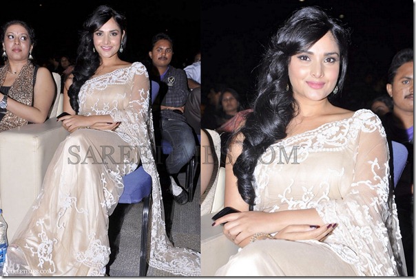 Divya_Spandana_Saree