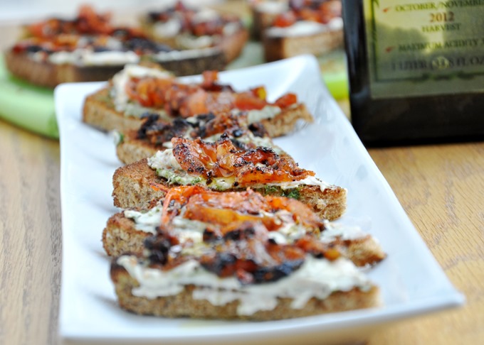 pesto hummus tomato tartine 112 pesto hummus tomato tartine 112