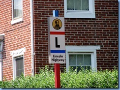 2242 Pennsylvania - Abbottstown, PA - Lincoln Hwy (Hwy 30)(King St.) - near roundabout - Lincoln Highway sign 2242 Pennsylvania - Abbottstown, PA - Lincoln Hwy (Hwy 30)(King St.) - near roundabout - Lincoln Highway sign