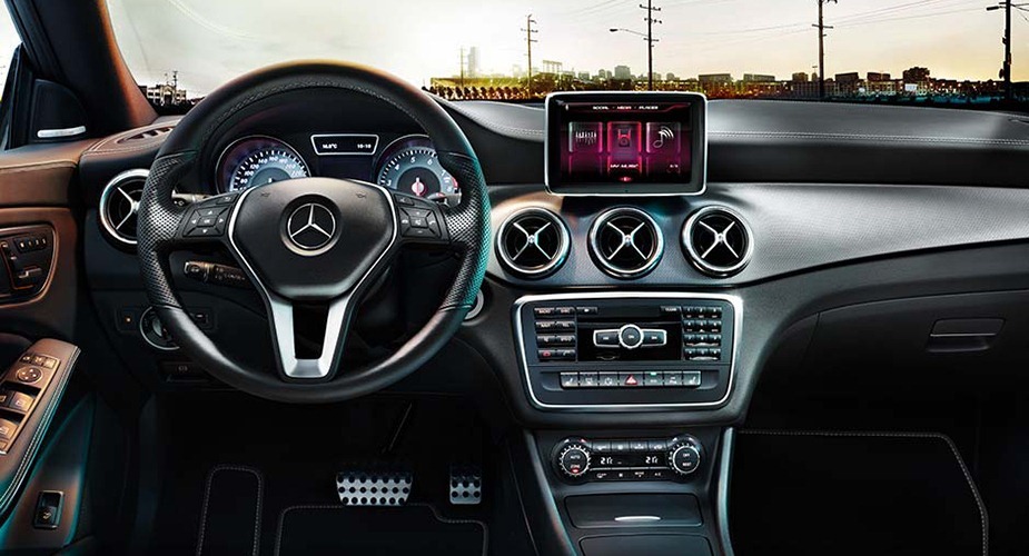 2014-Mercedes-CLA-6[3].jpg