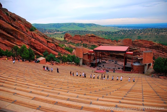 [109_Red_Rocks_Amphitheater1%255B6%255D.jpg]