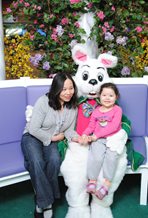 c0 Dee Dee with the Easter Bunny at Rivertown Plaza April 2