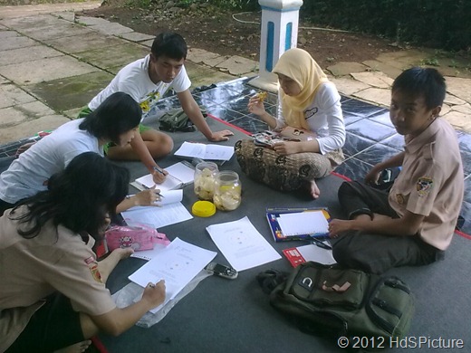 bentuklah kelompok belajar anda saat menghadapi UN. Tapi harus tetap fokus dengan tujuan anda belajar kelompok. Yaitu lulus UN dengan nilai memuaskan bentuklah kelompok belajar anda saat menghadapi UN. Tapi harus tetap fokus dengan tujuan anda belajar kelompok. Yaitu lulus UN dengan nilai memuaskan