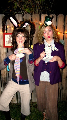 [mad%2520hatter%2520and%2520hare%25202%255B4%255D.jpg]