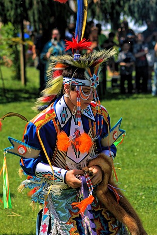 Lenape Powwow Fancy Dancer2