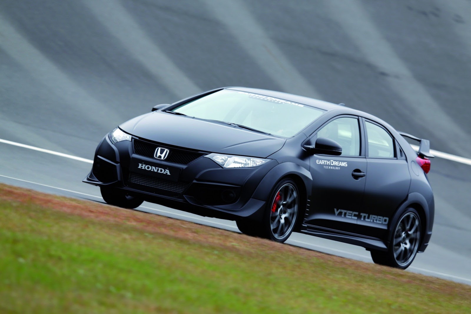 [2015-Honda-Civic-Type-R-Turbo-8%255B2%255D.jpg]