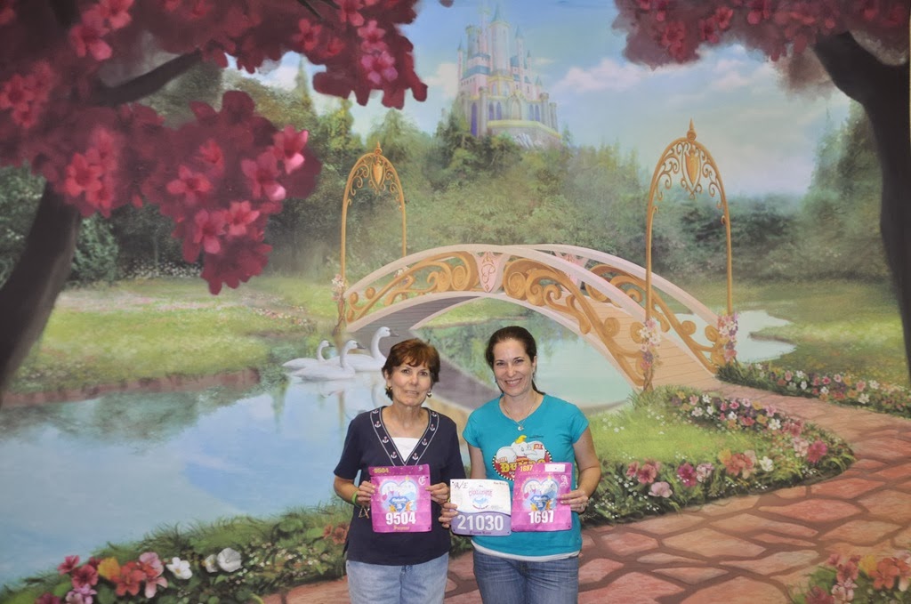 [runDisney%2520Princess%2520Weekend%2520Expo%25209%255B7%255D.jpg]