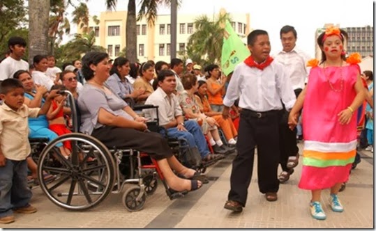 Bolivia: Educación incluye 16 mil escolares discapacitados