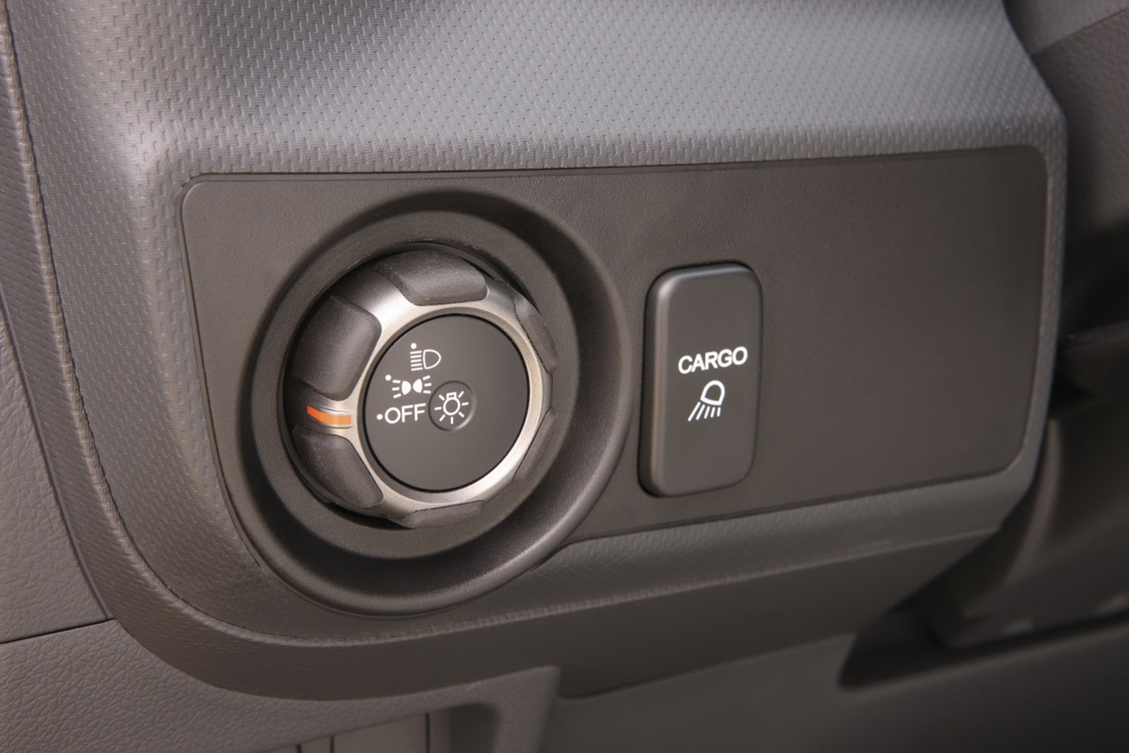 [2014_Honda_Ridgeline_RTL_20%255B2%255D.jpg]