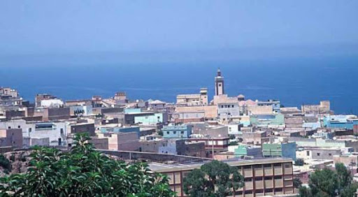 Ch-187-le-capitaine-Nemo-serait-il-revenu-a-Mostaganem-pour-un-Tsunami