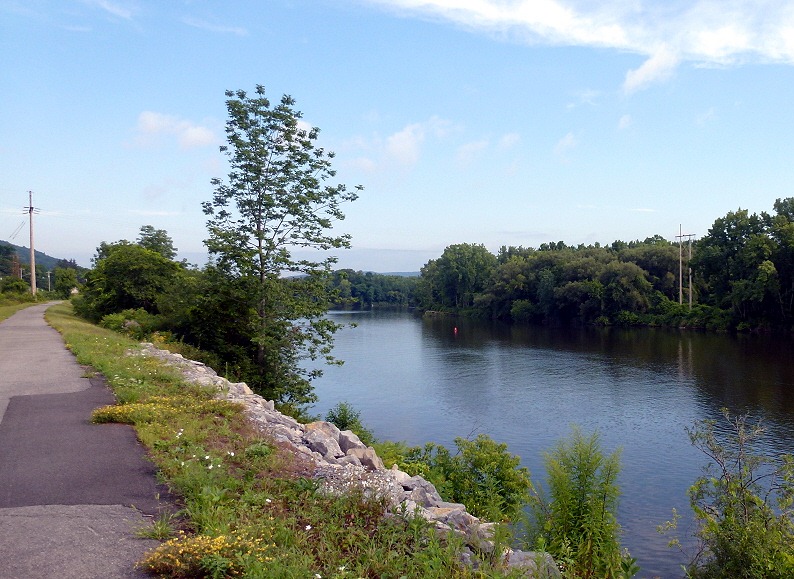 [02c---Mohawk-River-Erie-Canal-Bike-T%255B1%255D.jpg]