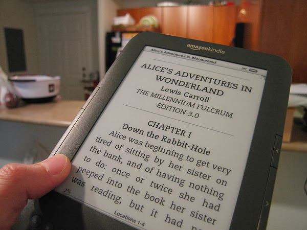 Kindle: Alice in Wonderland Kindle: Alice in Wonderland