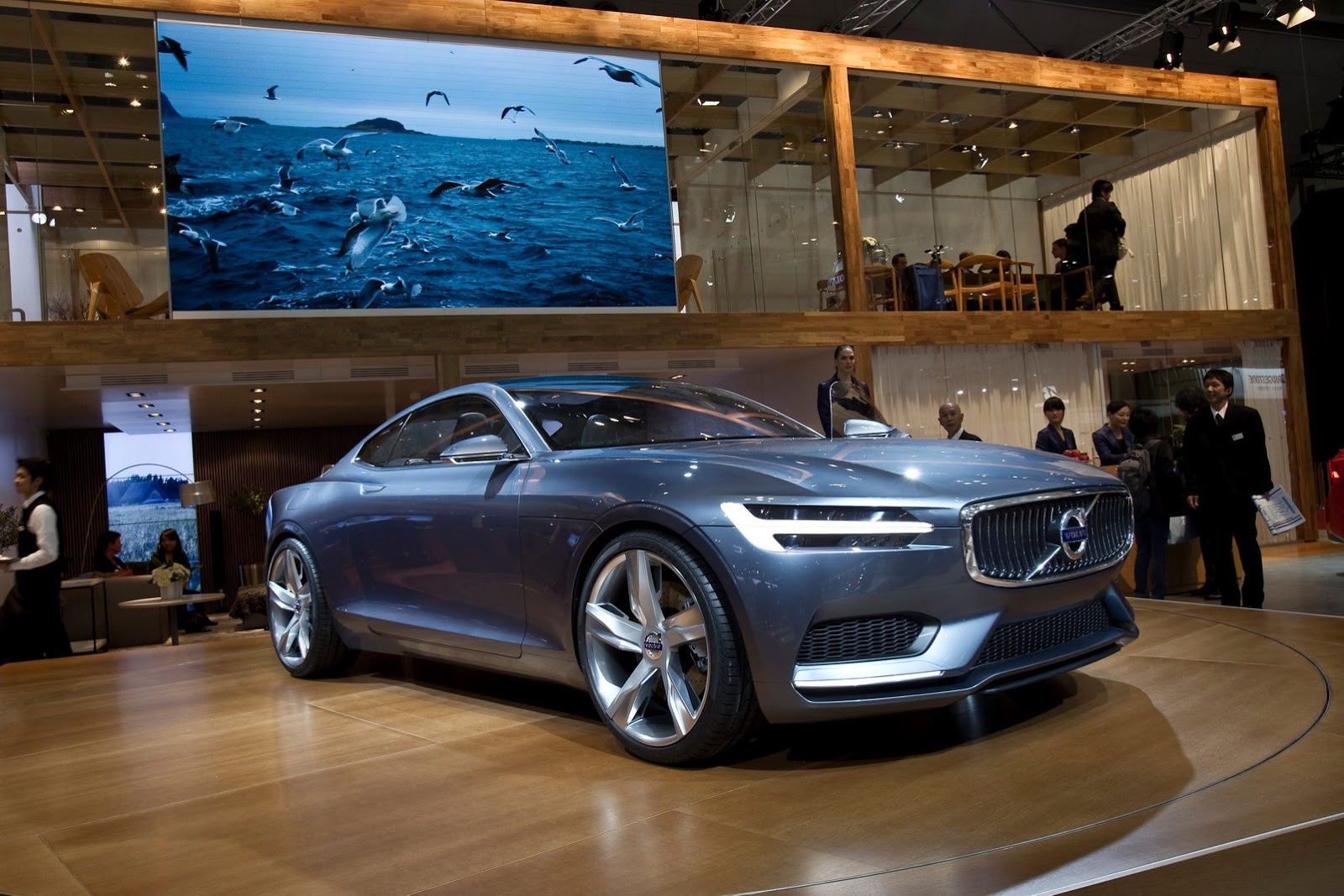 [Volvo_Concept_Coupe_2%255B2%255D.jpg]