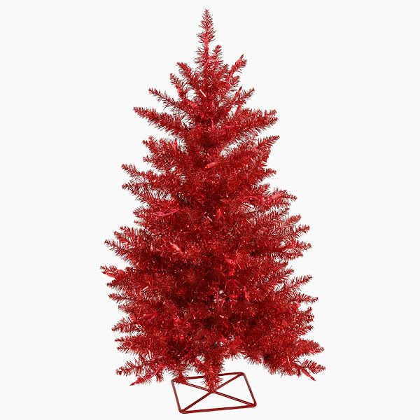 B886231_1000 Red Christmas Tree