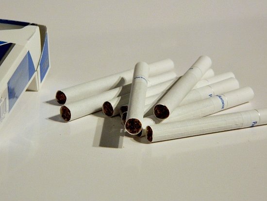 [Valentines%2520Day%2520cigarettes%2520close%2520up%255B5%255D.jpg]