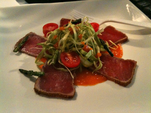 Coriander Crusted Seared Tuna with Sweet Chili Sauce