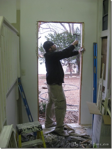garage door to back yard