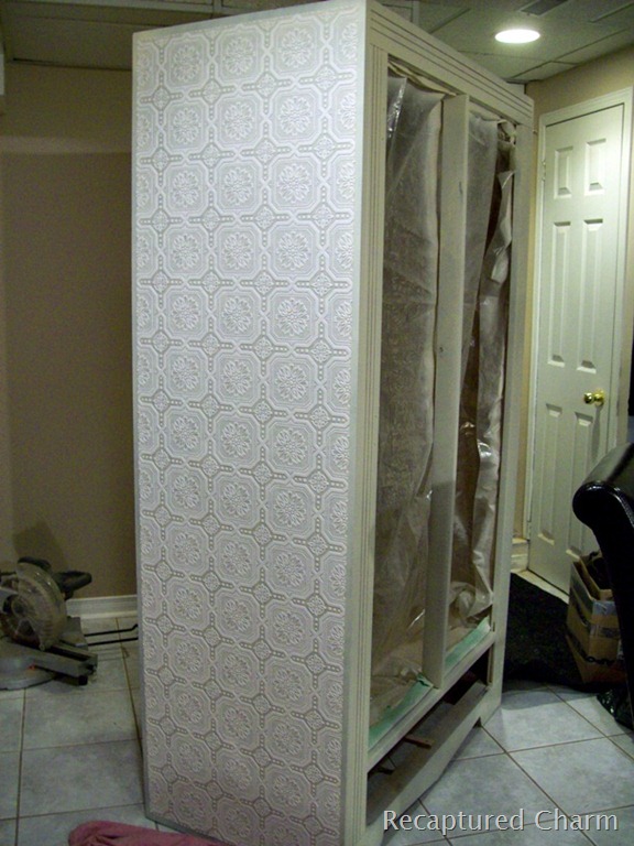 [Armoire%2520Wallpapered%2520050a%255B9%255D.jpg]