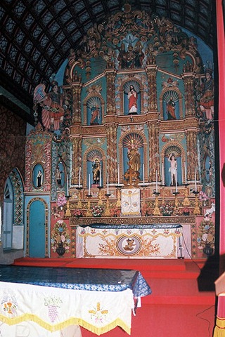 [Palayoor%2520Interior%2520Altar%255B5%255D.jpg]