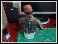 Isaac_Clarke_papercraft08 Isaac_Clarke_papercraft08