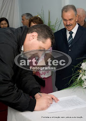 Fotos do evento ROMÁRIO&LOIR. Foto numero 10. Fotografia (fotografias) da Art Tec Fotografias que faz fotos de casamento, fotos de festas, fotos de eventos sociais, fotos de aniversário, fotos de formatura, fotojornalismo, ensaios fotográficos, fotos de estúdio, book fotográfico e outros serviços fotográficos em Pelotas, RS, e outras cidades do Rio Grande do Sul. fotos casamento de pelotas rs para noivas casamentos rio grande do sul foto fotografia decoraçao buffet evento bouquet book modelos maquiagem festa
