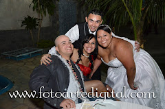 Fotos do evento Gabriela e Jardelle. Foto numero 4668 do estudio Foto Arte Digital, de Itaborai, RJ, que faz fotografia de casamentos (fotos de casamento), fotos de aniversario (fotografia de aniversario), fotos de 15 anos, fotos de criancas (fotografia infantil), fotos de eventos sociais, videos de casamento, videos de 15 anos, videos de making-of, videos de aniversario, video infantil (video de criancas) e videos de eventos sociais. Fotojornalismo e videojornalismo em Itaborai, RJ.