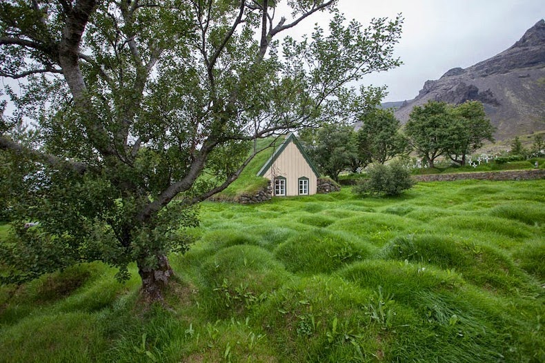 turf-church-hof-1