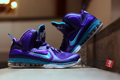 Another Look at Upcoming Nike LeBron 9 Summit Lake Hornets nike lebron 9 gr summit lake hornets 3 05 Another Look at Upcoming Nike LeBron 9 Summit Lake Hornets