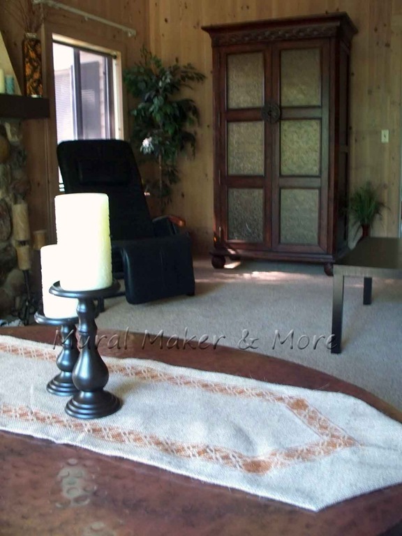 [stenciled-burlap-runner-17%255B10%255D.jpg]