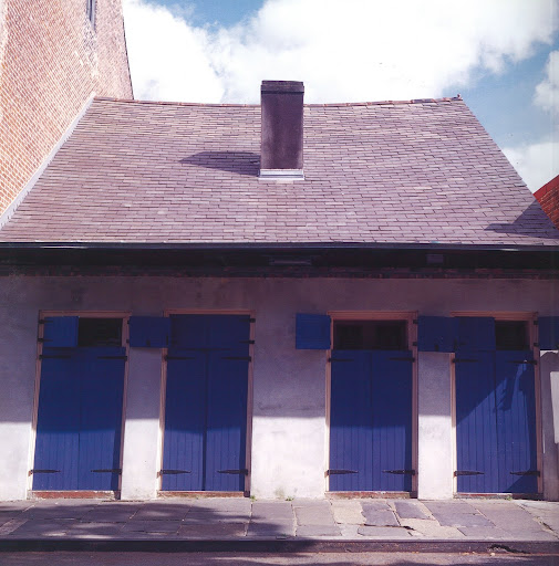These vivid blue doors are so striking. These vivid blue doors are so striking.