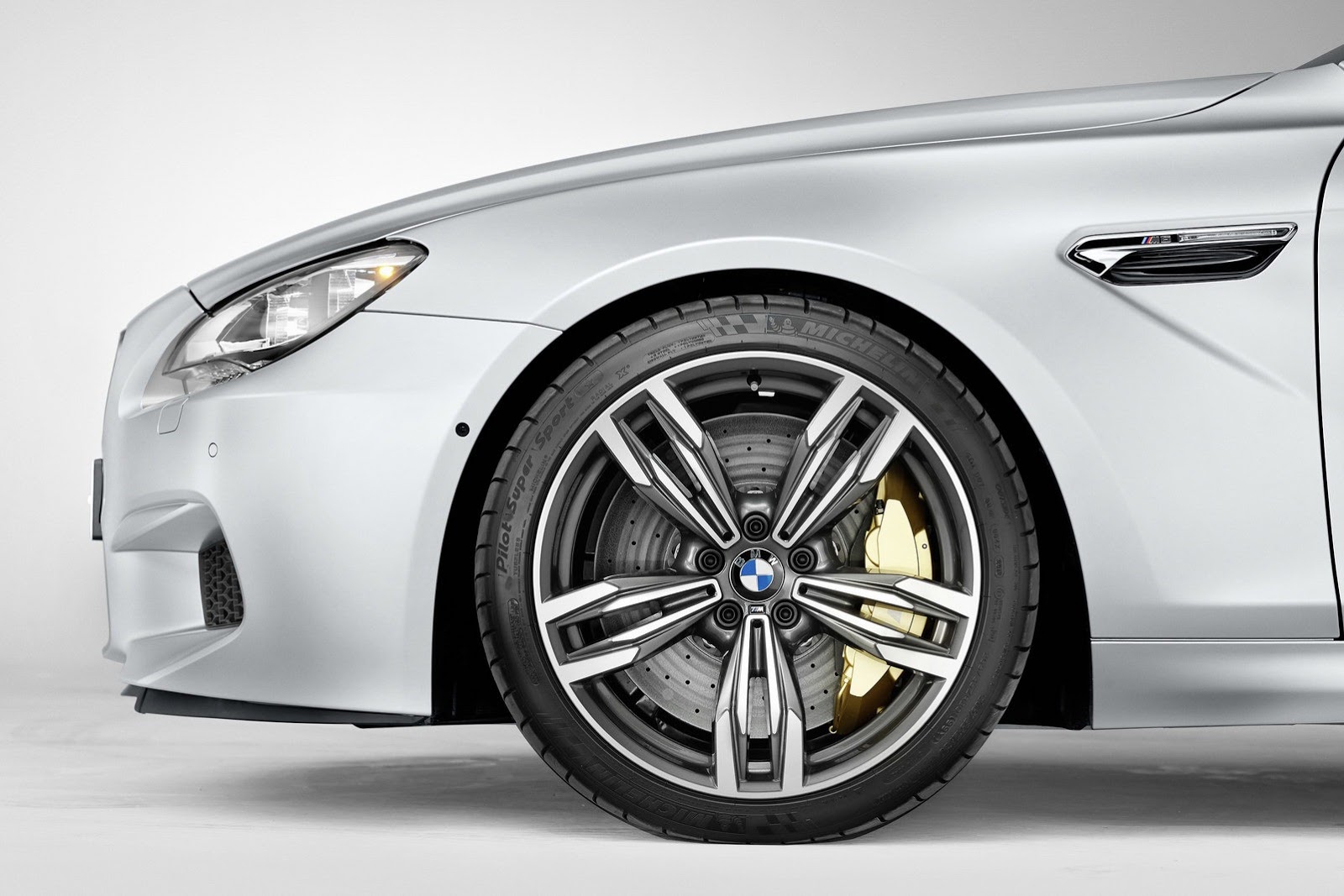 [BMW-M6-Gran-Coupe-2%255B2%255D.jpg]