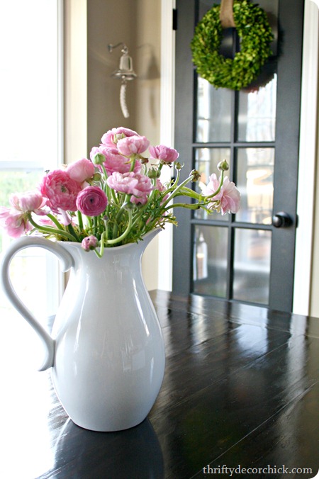 Thrifty Decor Chick: IKEA table turned farmhouse table