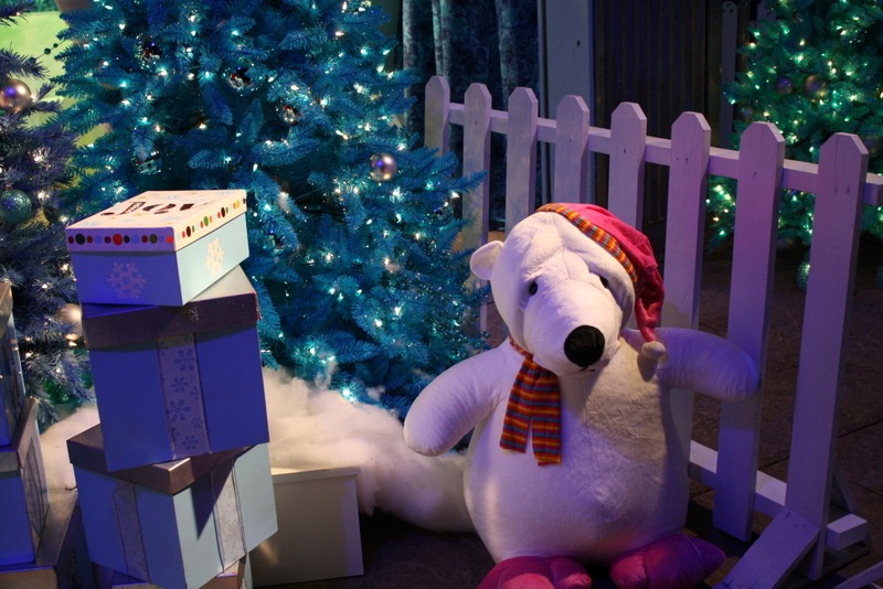 [Christmas-Town-0255.jpg]