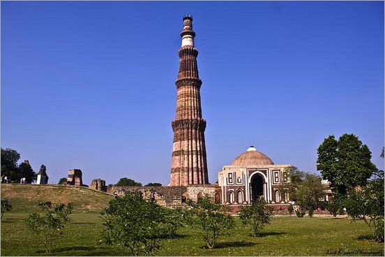 550px-Q_Minar_6