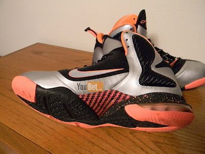 nike lebron 9 gr silver black orange 2 03 New Pics: Upcoming Nike LeBron 9 Mango Slated for March 2nd