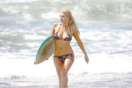 Sophie Monk Traffic stopping stars : Billboard Beauties