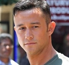 Joseph Gordon-Levitt első filmje gigadrágán kelt el