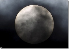 Venus treks across the Sun_unseen_stills