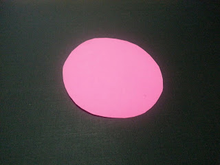 kertas lipat bentuk lingkaran pink