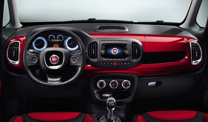 [Novo-Fiat-500-L-2013-painel%255B2%255D.jpg]