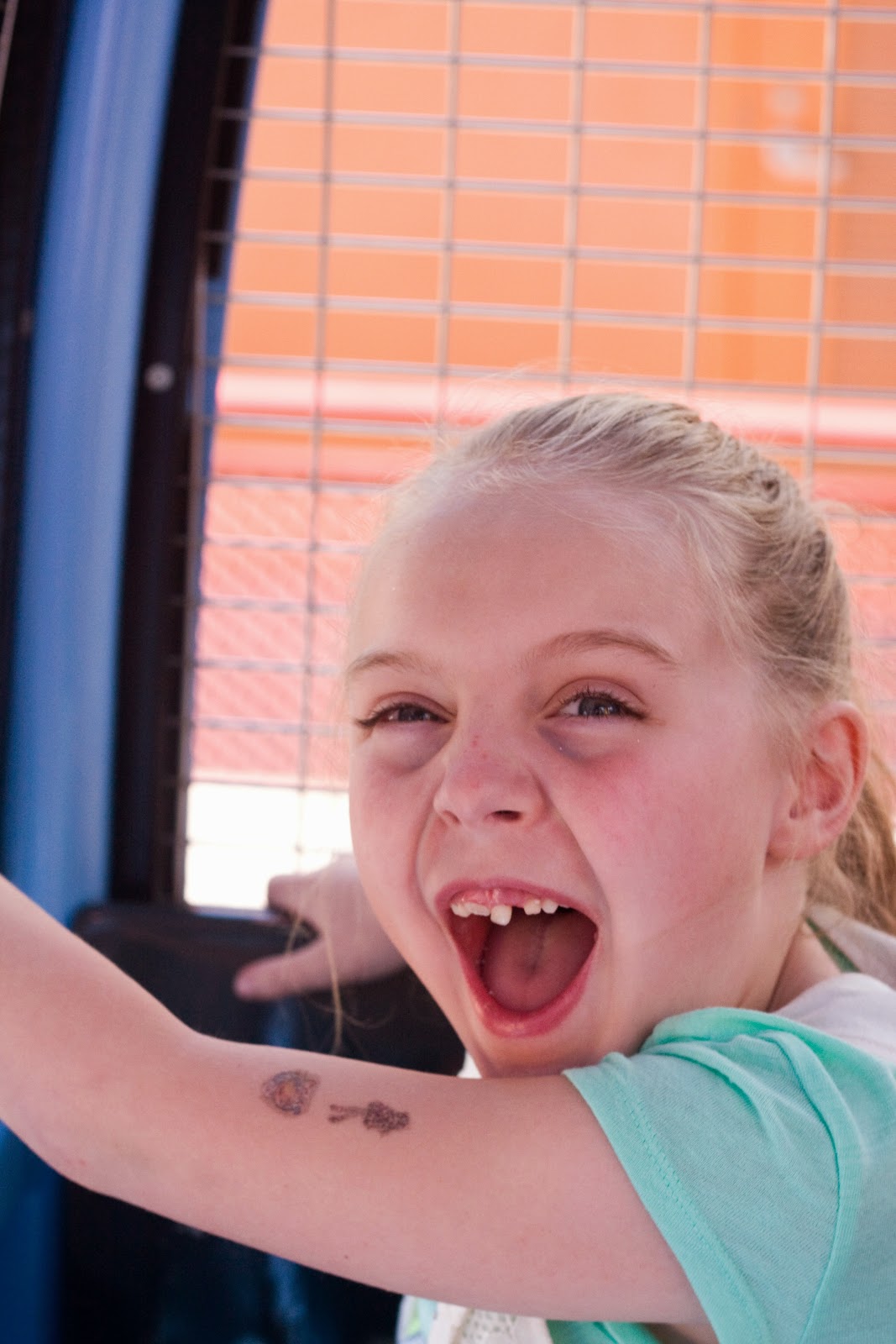 [Sophie%2520ferris%2520wheel%255B3%255D.jpg]
